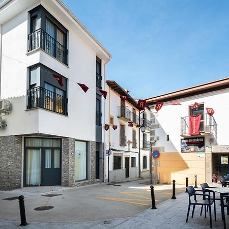 Apartamentos La Plazuela Baños de Montemayor Exterior foto